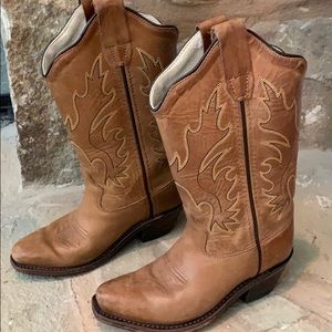 Youth cowboy boots